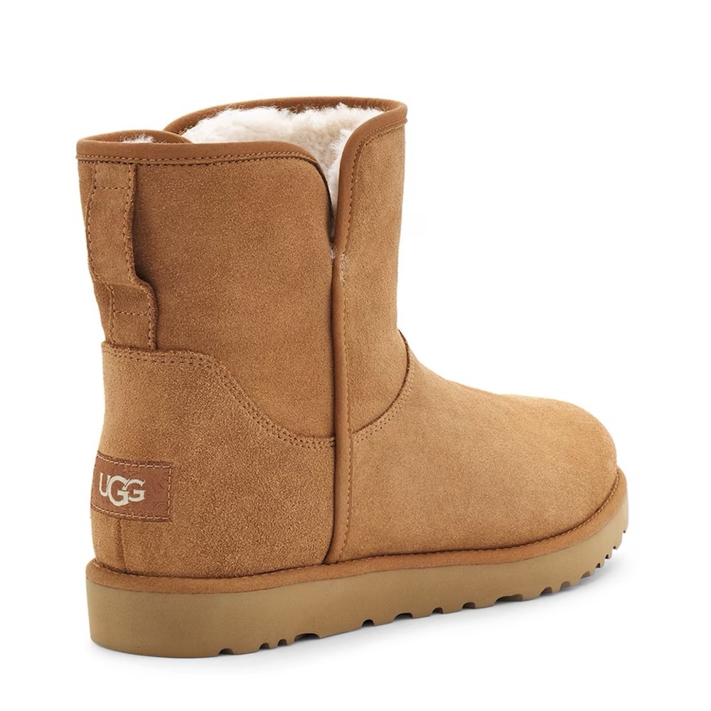 Brand NEW UGG Cory II Bootie Cognac 10